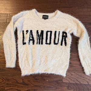 Madsison women’s light Fluffy and soft Cream Sweater  Black Text ‘L Amour’ Med